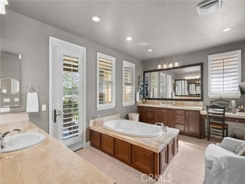 27 Santa Barbara , Aliso Viejo, CA