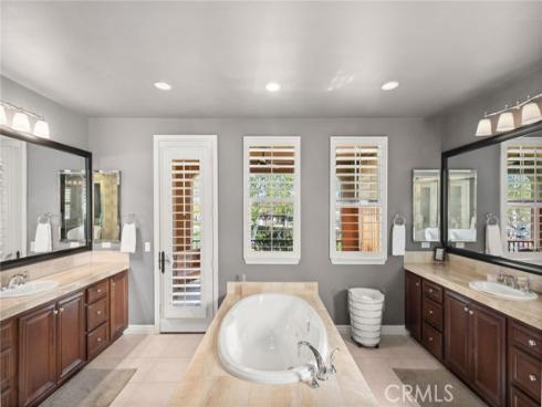 27 Santa Barbara , Aliso Viejo, CA