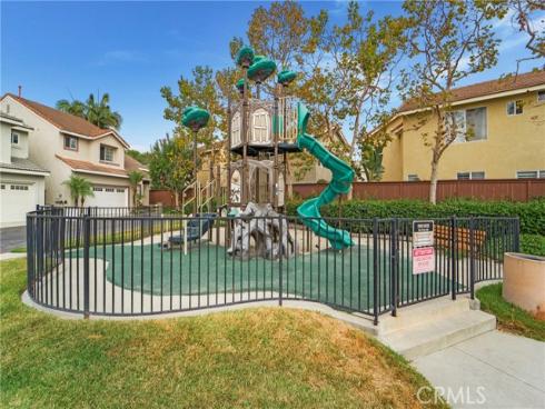 2 Astoria Court, Aliso Viejo, CA