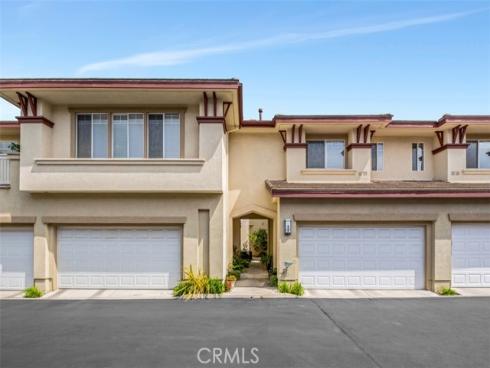 4  Mosaic  , Aliso Viejo, CA