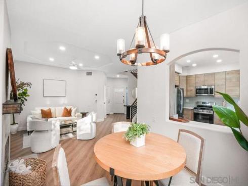 49 Hawaii Dr , Aliso Viejo, CA