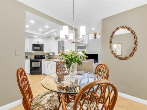 15  Stoneglen  68 , Aliso Viejo, CA