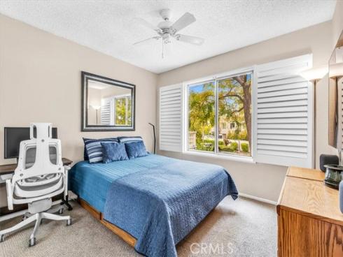 15  Stoneglen  68 , Aliso Viejo, CA