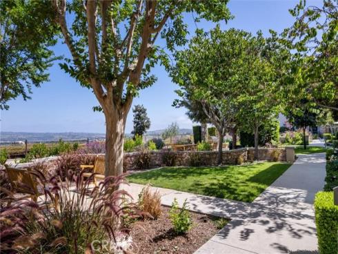 45 Brownstone Way, Aliso Viejo, CA