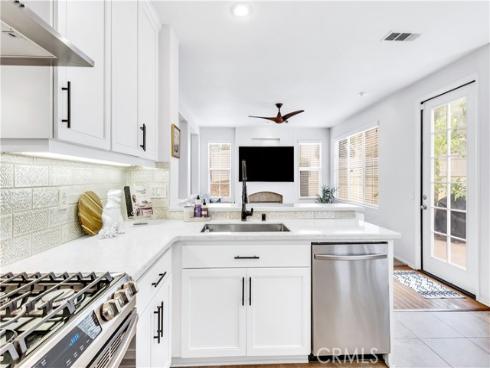 64 Vista del Valle , Aliso Viejo, CA