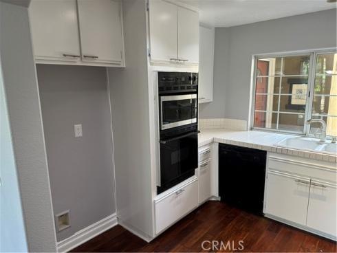 16  Matisse  CI87  Circle, Aliso Viejo, CA