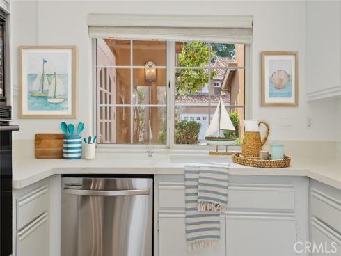 87  Matisse  CI42  Circle, Aliso Viejo, CA