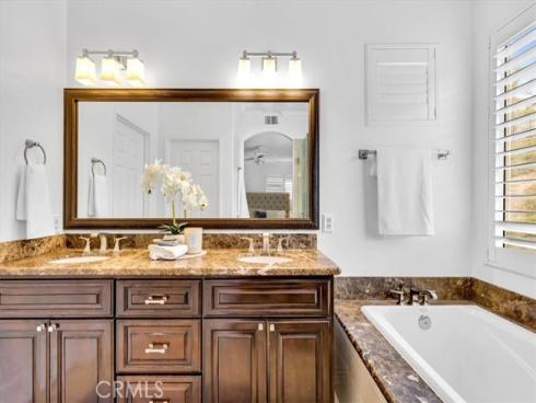 36  Baneberry  , Aliso Viejo, CA