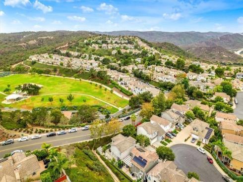 36  Baneberry  , Aliso Viejo, CA