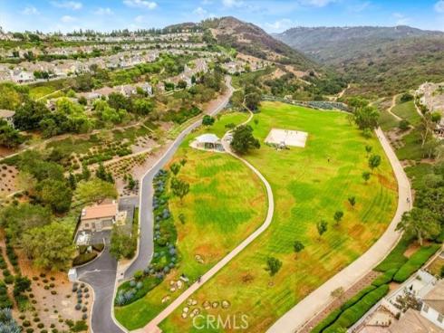 36  Baneberry  , Aliso Viejo, CA