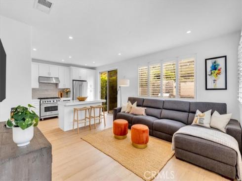 36  Baneberry  , Aliso Viejo, CA