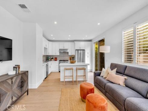 36  Baneberry  , Aliso Viejo, CA