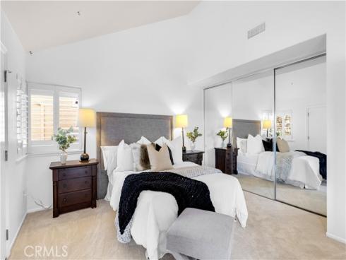 29  Sandbridge  , Aliso Viejo, CA