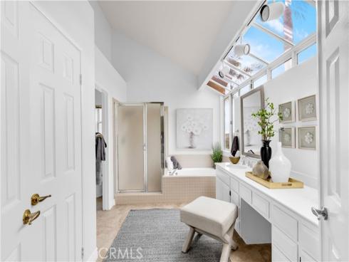 29  Sandbridge  , Aliso Viejo, CA