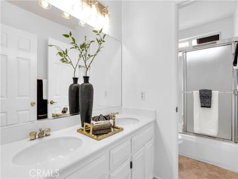 29  Sandbridge  , Aliso Viejo, CA