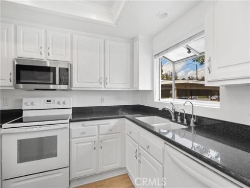 19  Briarwood  66  Lane, Aliso Viejo, CA