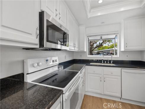 19  Briarwood  66  Lane, Aliso Viejo, CA