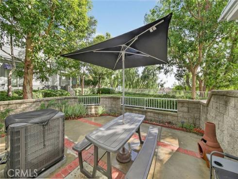 32  Carlsbad  , Aliso Viejo, CA