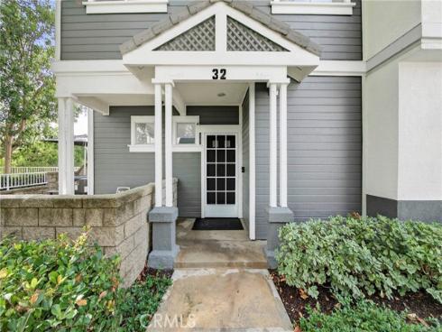 32  Carlsbad  , Aliso Viejo, CA