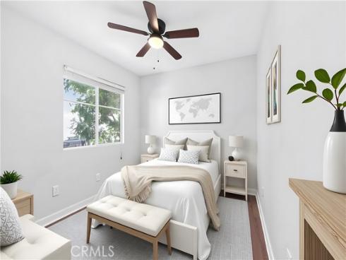 32  Carlsbad  , Aliso Viejo, CA