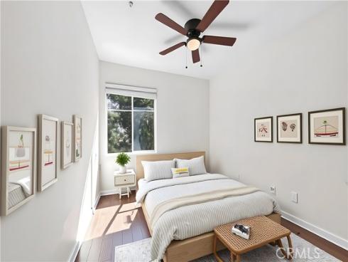 32  Carlsbad  , Aliso Viejo, CA