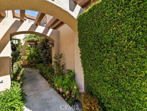 95  Via Athena  , Aliso Viejo, CA