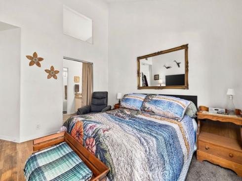 95  Via Athena  , Aliso Viejo, CA