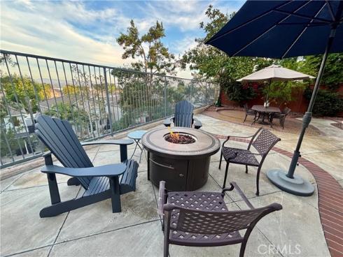6  Plateau  , Aliso Viejo, CA