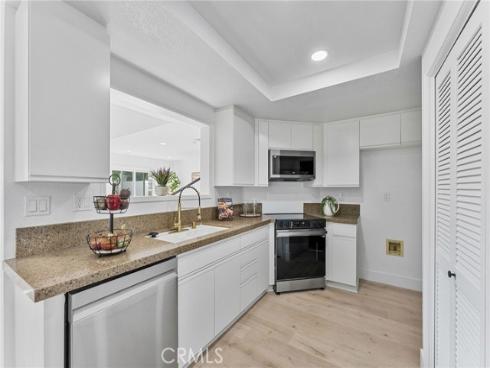 16  Hillrose  , Aliso Viejo, CA