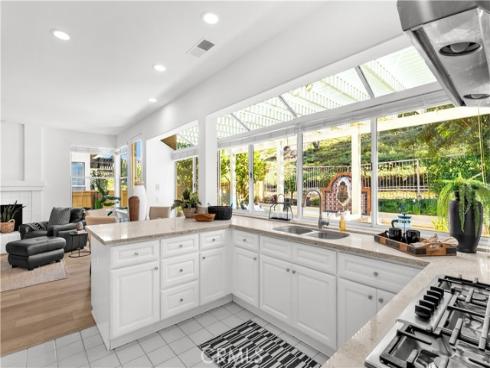 24  Sandbridge  , Aliso Viejo, CA