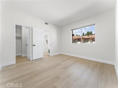 14  Mosaic  , Aliso Viejo, CA