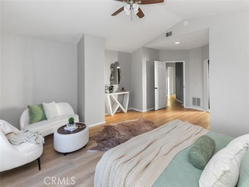 1 Bearberry , Aliso Viejo, CA