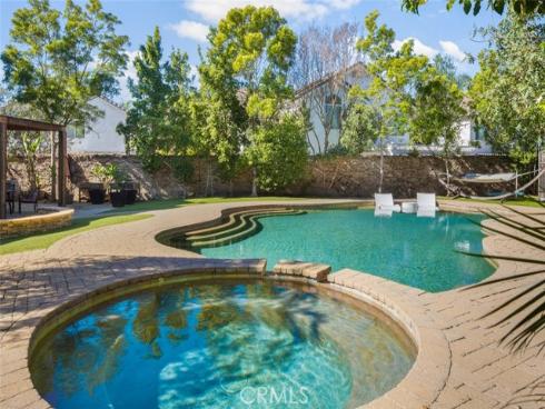 1 Bearberry , Aliso Viejo, CA