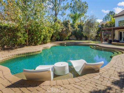 1 Bearberry , Aliso Viejo, CA