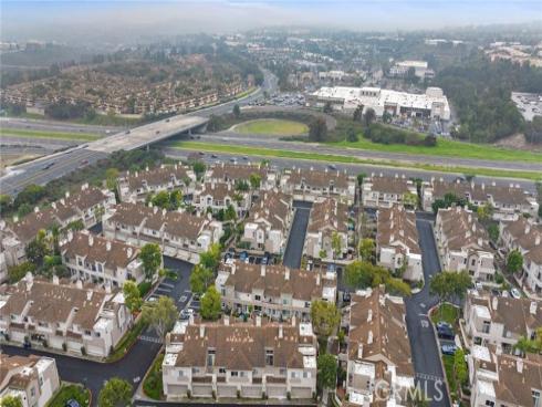 15 Windchime , Aliso Viejo, CA