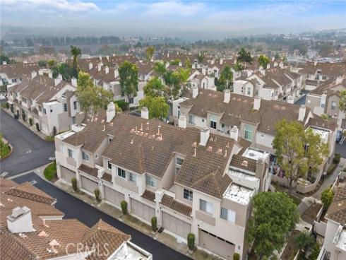 15 Windchime , Aliso Viejo, CA