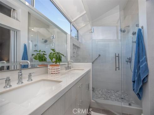 27  Royal Tern  , Aliso Viejo, CA