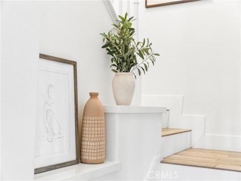 2  Barcelona  , Aliso Viejo, CA