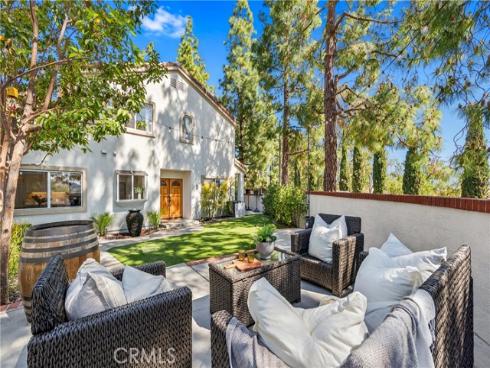 2  Barcelona  , Aliso Viejo, CA