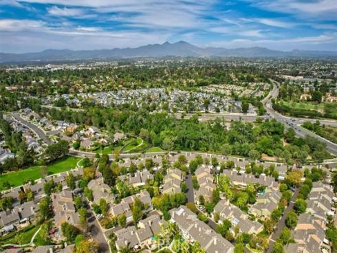 32  Silveroak  , Aliso Viejo, CA