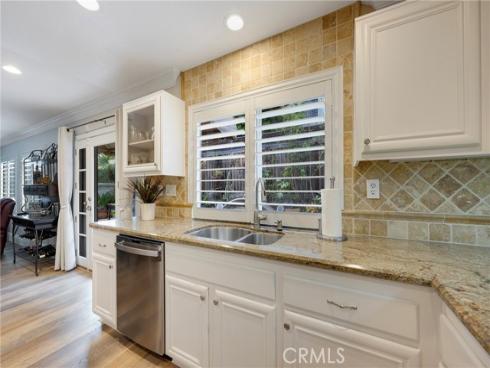 25  Maple  , Aliso Viejo, CA