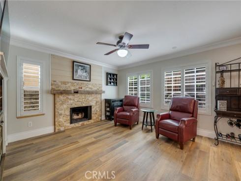 25  Maple  , Aliso Viejo, CA