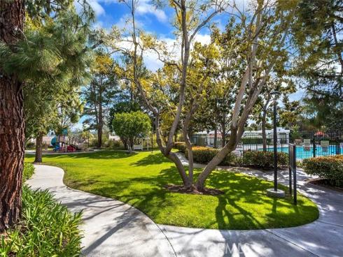 22  Rosewood  , Aliso Viejo, CA