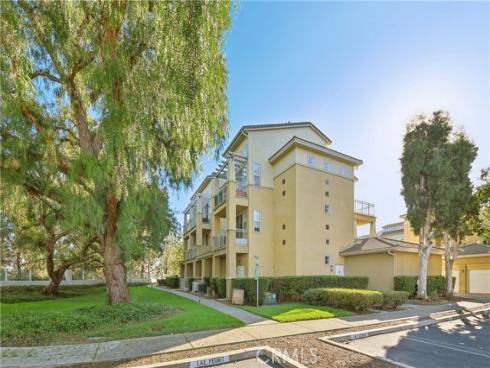 4 Woodcrest Lane 326