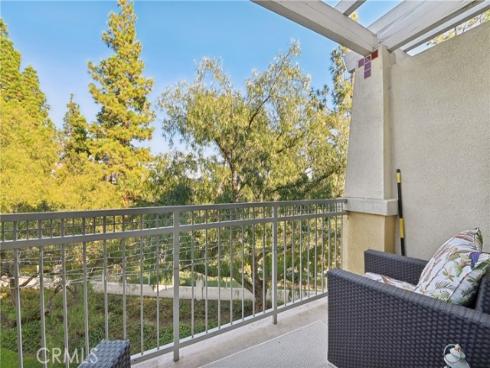4  Woodcrest  326  Lane, Aliso Viejo, CA