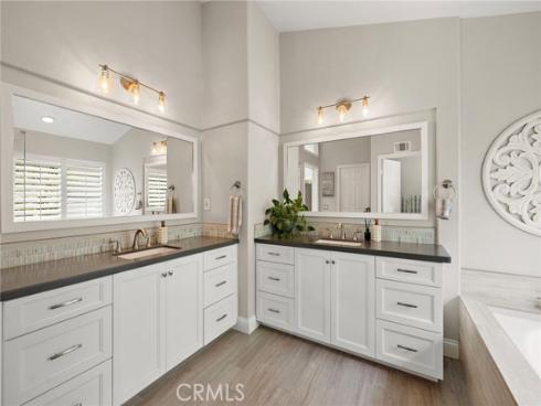 7 Skylark , Aliso Viejo, CA