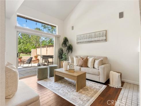 18 Meadowood , Aliso Viejo, CA
