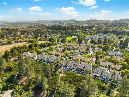 18 Meadowood , Aliso Viejo, CA