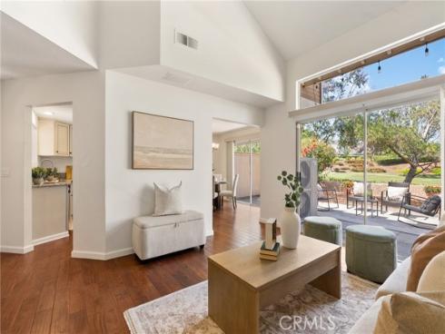 18 Meadowood , Aliso Viejo, CA