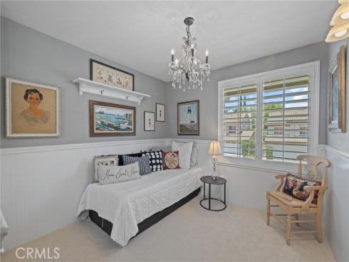 14 Helmcrest , Aliso Viejo, CA